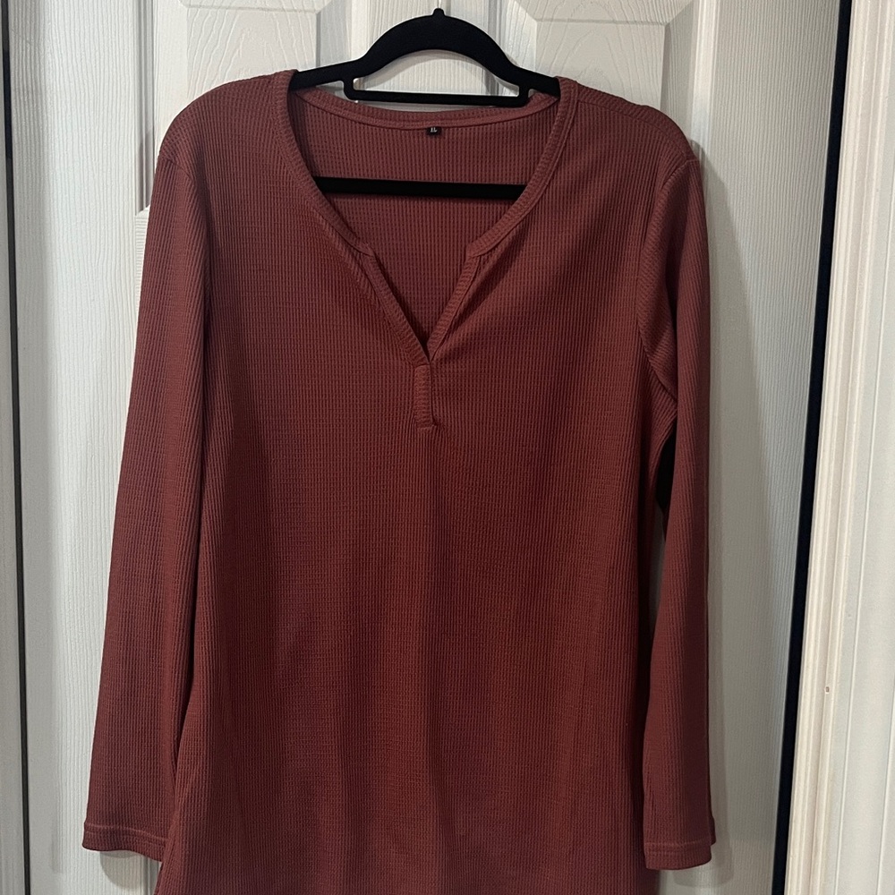 Amazon Women's Brick Red Long Sleeve Top